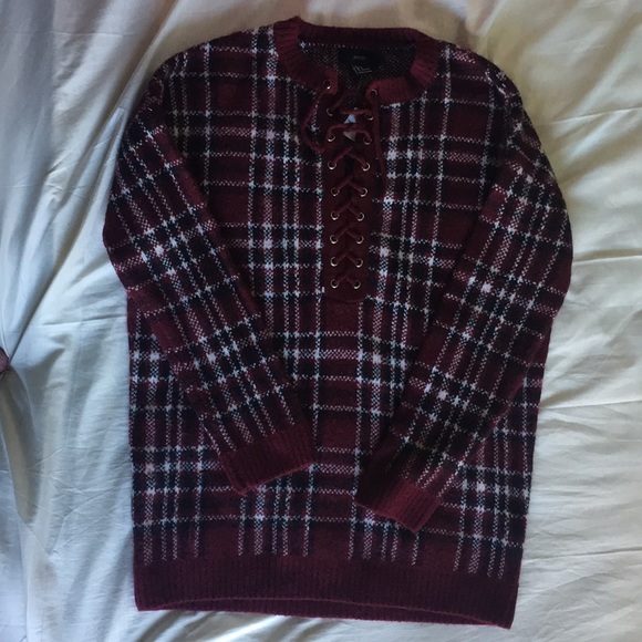 Sweater - Picture 2 of 3